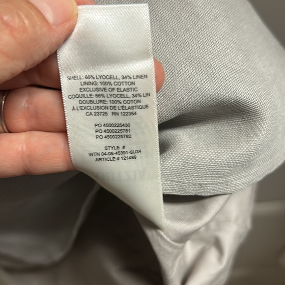 Aritzia Wilford Credenza Dress - Picture 8 of 8